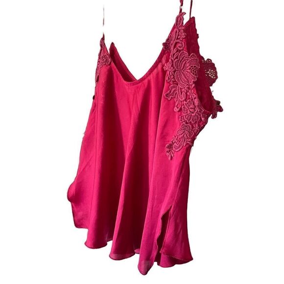 Free People Lace Crochet Camisole Red Pink V-Neck Silky Womens XS - Picture 4 of 7
